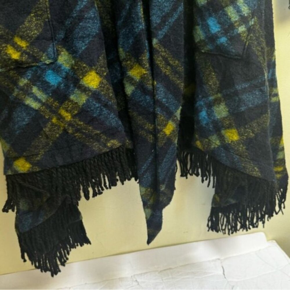 Samuel Dong Wool Check Fringe Wrap Coat Shawl Pockets Tartan Poncho Oversized L - Picture 11 of 16